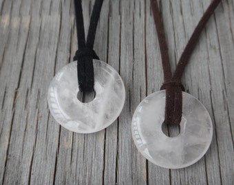 Pendentif Quartz rose 25mm Collier de Protection Homme ou Femme. Beigne de Pierre naturelle. Variété de couleur corde ou suède. Quartz rose.