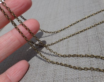 Chaîne laiton antique. Longueur au choix. Chaîne personnalisée. Chaîne bronze.