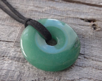 Pendentif d'Aventurine 40mm Collier de Protection Homme / Femme. Donut de Pierre naturelle Variété de couleur corde / suède Aventurine verte