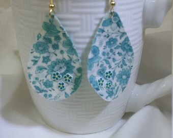 Floral Fabric Statement Earrings: Lightweight Modern Design