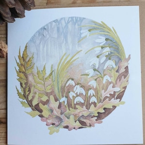 Schneeglöckchen Karte. Schneeglöckchen und Holz. Herbstkarte. Wilde Schneeglöckchen. Schneeglöckchen Malerei. Weiße Blumenmalerei. Winterblume. Schneeglöckchen Aquarell