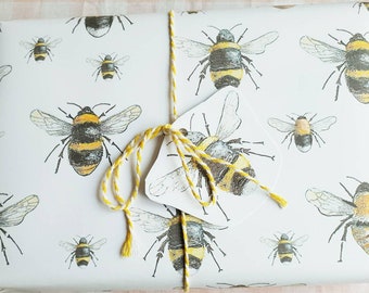 Bee wrapping paper. Mixed bee wrapping paper. bee gift wrap. bee gift wrap. wrapping paper with a bee. Honey bee gift wrap. insect paper