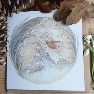 Feenkarte. Schneeglöckchen Fee. Karte mit einer Fee. Schneeglöckchen Elfe Karte. Blumenfee. Feen Aquarell. Waldfee. Fee Geburtstagskarte.