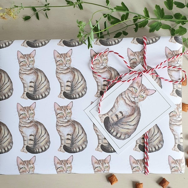 Tabby cat wrapping paper. Tabby cat gift wrap.  Tabby cat. cat paper. Cat wrapping paper. Cat gift. Tabby cat lover. Stripy cat