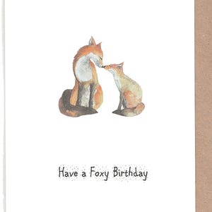 Carte d’anniversaire Fox. Renard et oursons. Aquarelle de renard. carte de la faune. Carte nature. Carte d’anniversaire avec un renard. Carte Foxy. Anniversaire foxy. Carte Fox