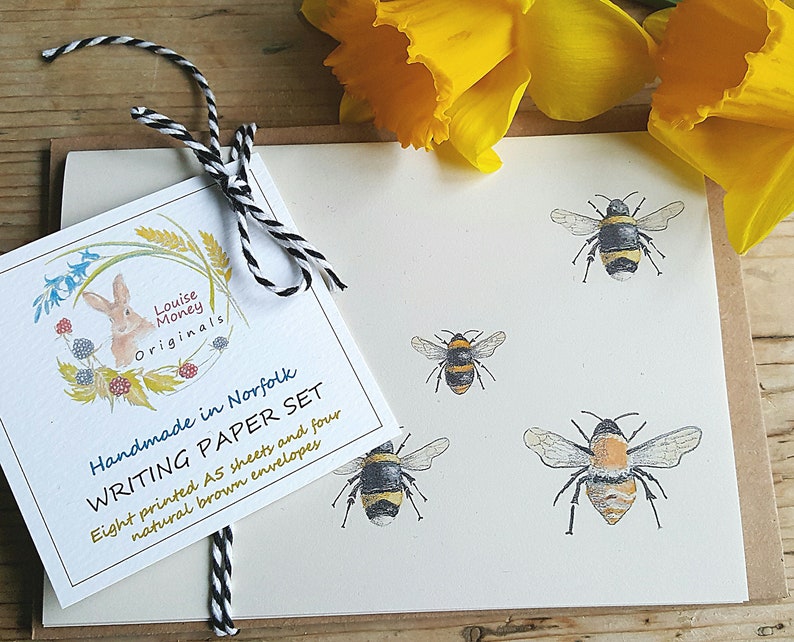 Hand made writing paper set wildlife image writing paper Writing paper set robin writingpaper.luxurystationery writing paper with a hare