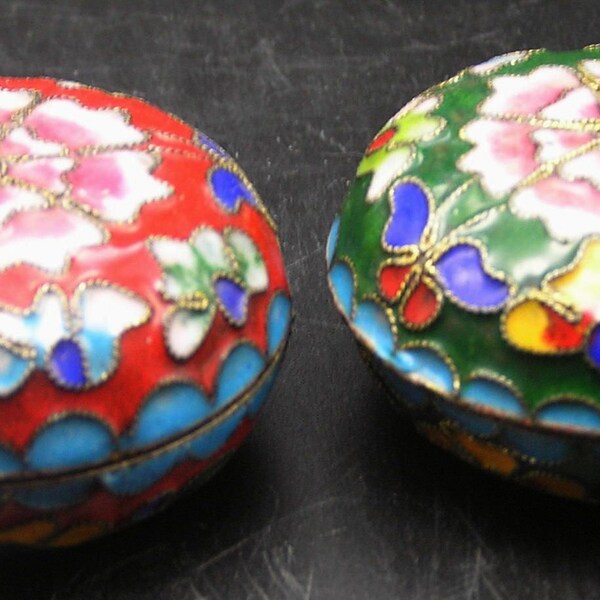 Pair 2" small Cloisonne Pill / Trinket Boxes - Butterflies & flowers