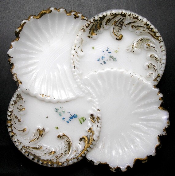 Antique Victorian Milk Glass Dresser Dish, Interlocki… Gem