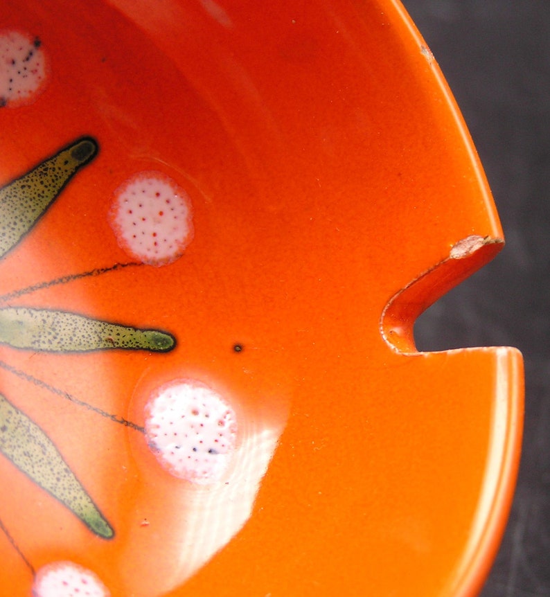 made in Italy Bold Mid Century Modern Hand Painted Ashtray