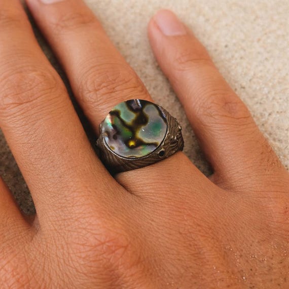 REFLET ABYSSAL – Men’s Sterling Silver Signet Ring with Abalone Shell, Limited Edition Nautical Handmade Jewelry