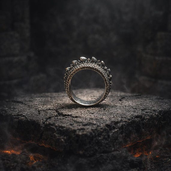 ANNEAU DRACONIQUE - Sterling Silver 925 Ring Inspired by the Mystical Scales of a Dragon's Back