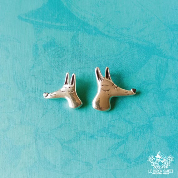 PASTIS ET FRANCIS - Sterling silver pendant, a unique creation designed by artist Dr. Ponce for the "Les Chiens de la Casse" collection.