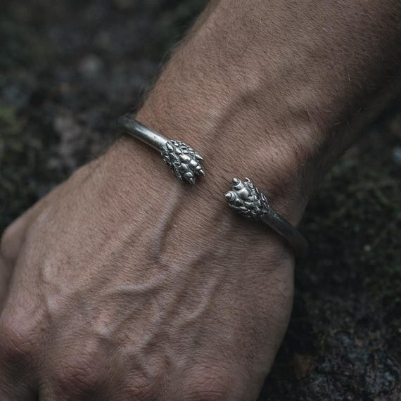 AMOUR ALPHA – Sterling Silver Wolf Claw Cuff Bracelet for Men, Handcrafted 925 Silver Symbol of Strength and Loyalty