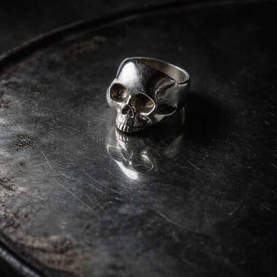 SKULL - Sterling Silver 925 Skull Ring for Men - Macabre Style with the Memento Mori Ring
