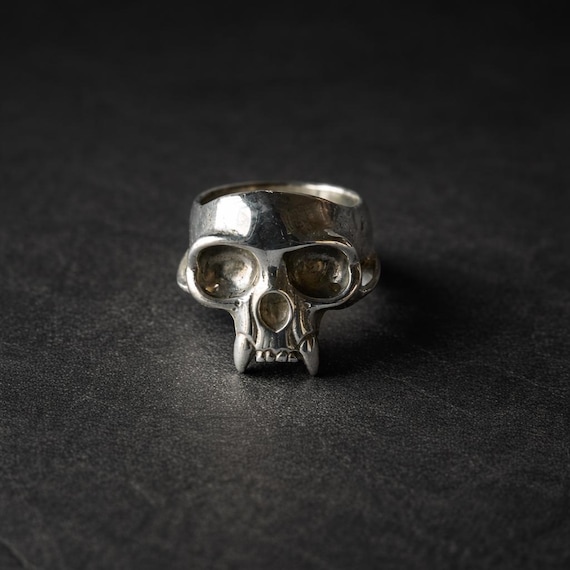 Le Roi de la Canopée – Sterling Silver Voodoo Ring with Monkey Skull, Handmade Tribal Totem Jewelry