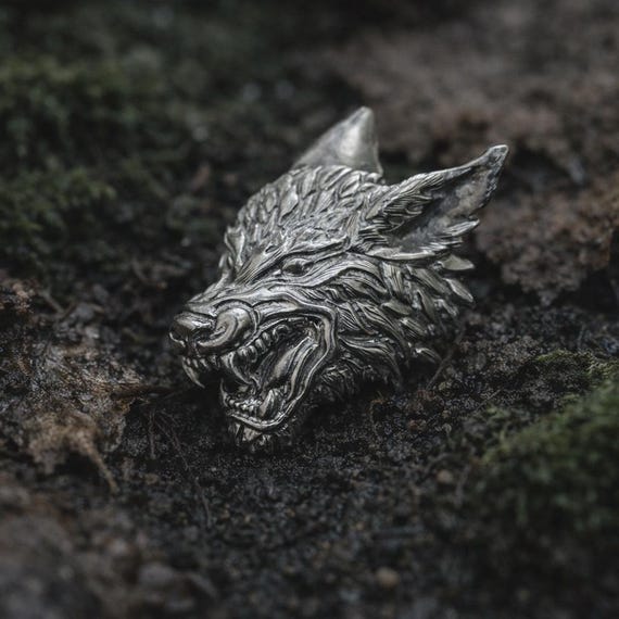 ALPHA – Sterling Silver Wolf Head Pin, Handcrafted Symbolic Brooch for Men
