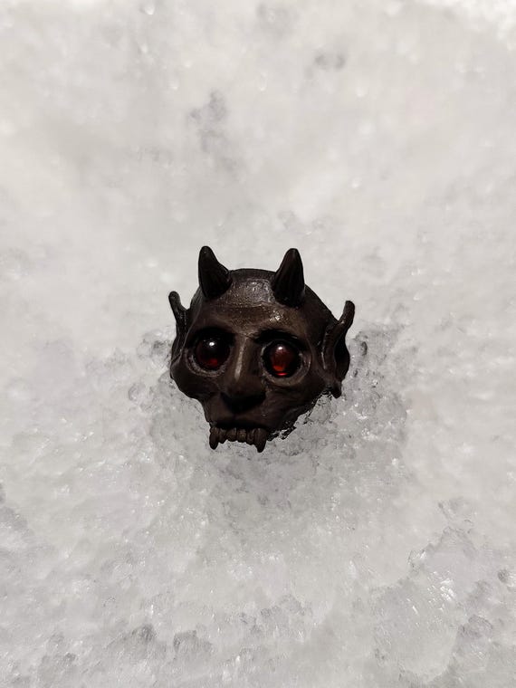 DER KRAMP – Blackened Silver Demon Ring, 15.9 g, 4 mm Garnet or Onyx Eyes, Handmade Brutalist Men’s Jewelry