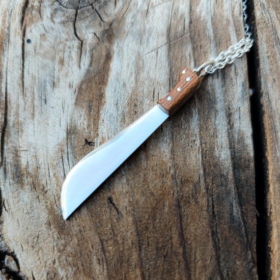 FRIDAY 13TH – Men’s Sterling Silver and Mahogany Wood Necklace, Replica of Jason Voorhees’ Machete