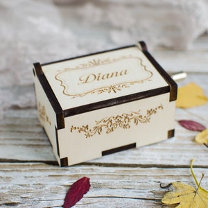 Personalized Music Box natural ash wood | Engraved music box | Named wood music box | Anniversary Birthday musical gift for her
