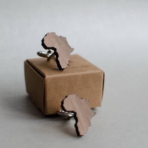 Gemelos de madera con forma de África, regalo geográfico para viajeros, accesorios de joyería africana para hombres