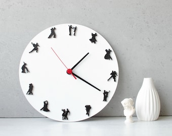 Wall clock with dansers Ballroom dance clock with Dancing Couple Dance studio decor