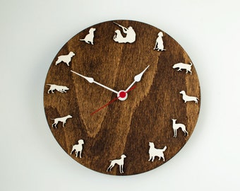 Hunting Dog Wood Clock: Rustic Cabin Decor, Gift for Hunter