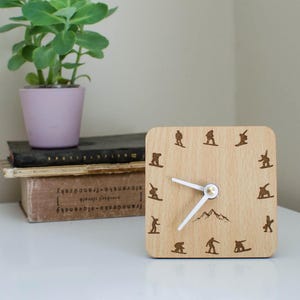 Desk clock with Snowboarders, Snowboard Table Clock, Winter Sports Lover Gift