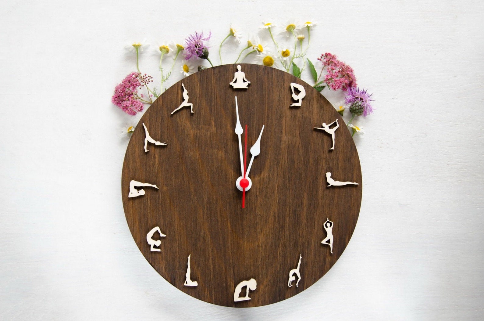 Yoga clock Yoga gift wood wall clock Zen Om gift for yoga Etsy España