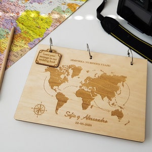 Gastenboek wereldkaart | Reistrouwalbum | Bestemmingshuwelijk | Wanderlust-boek hout | Jubileumcadeau | Houten polaroid trouwalbum