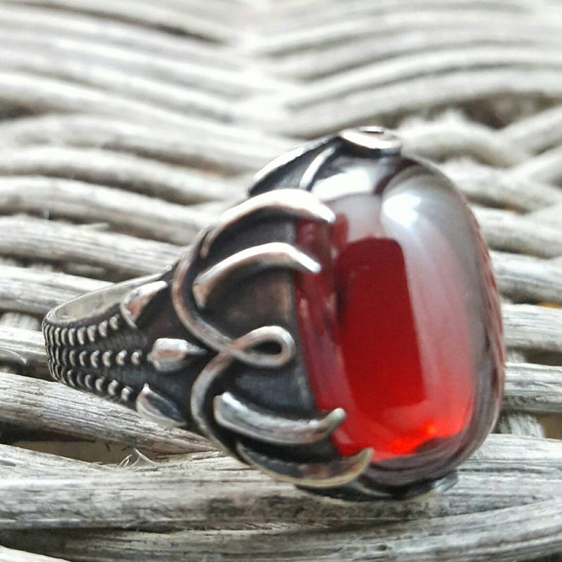 Sterlin Silver Men Ring With Natural Garnet Stone..