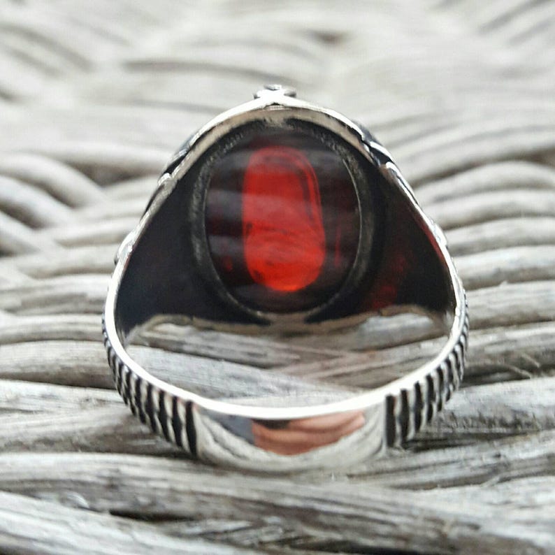 Sterlin Silver Men Ring With Natural Garnet Stone..