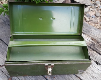 Vintage Utility Metal Tool Box, Green Tool Box, Craft Box, Rustic Tool Box