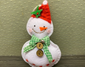 Christmas felt Snowman--Christmas tree deroration--Snowman ornament/Snowman decor/Christmas decorations-/Felt Christmas decor --one snaowman