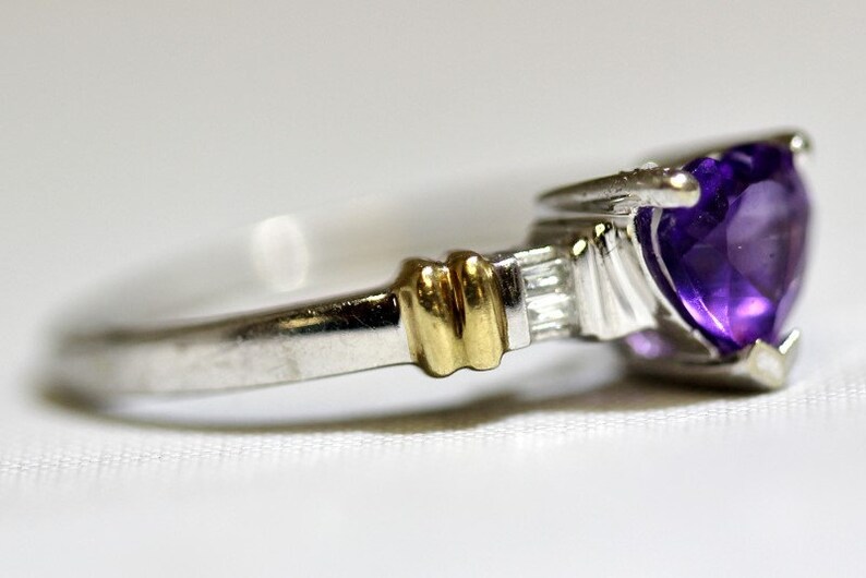 ON SALE 10K Solid 2-Tone Yellow and White Gold Heart Shaped Amethyst /& Diamond Ring Size 7 February Birthstone