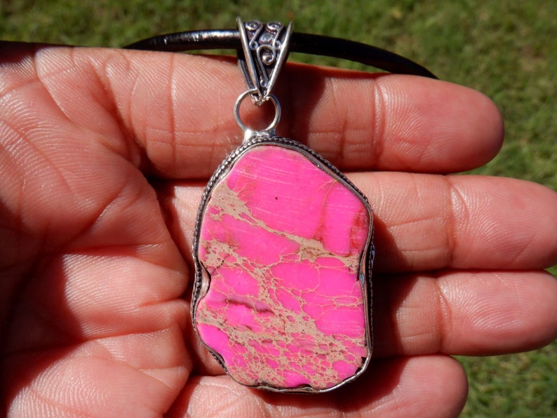Healing Crystal Jewelry Gift for Mother/'s Day Adjustable Cord Choker Pink Sea Sediment Crystal Pendant Necklace