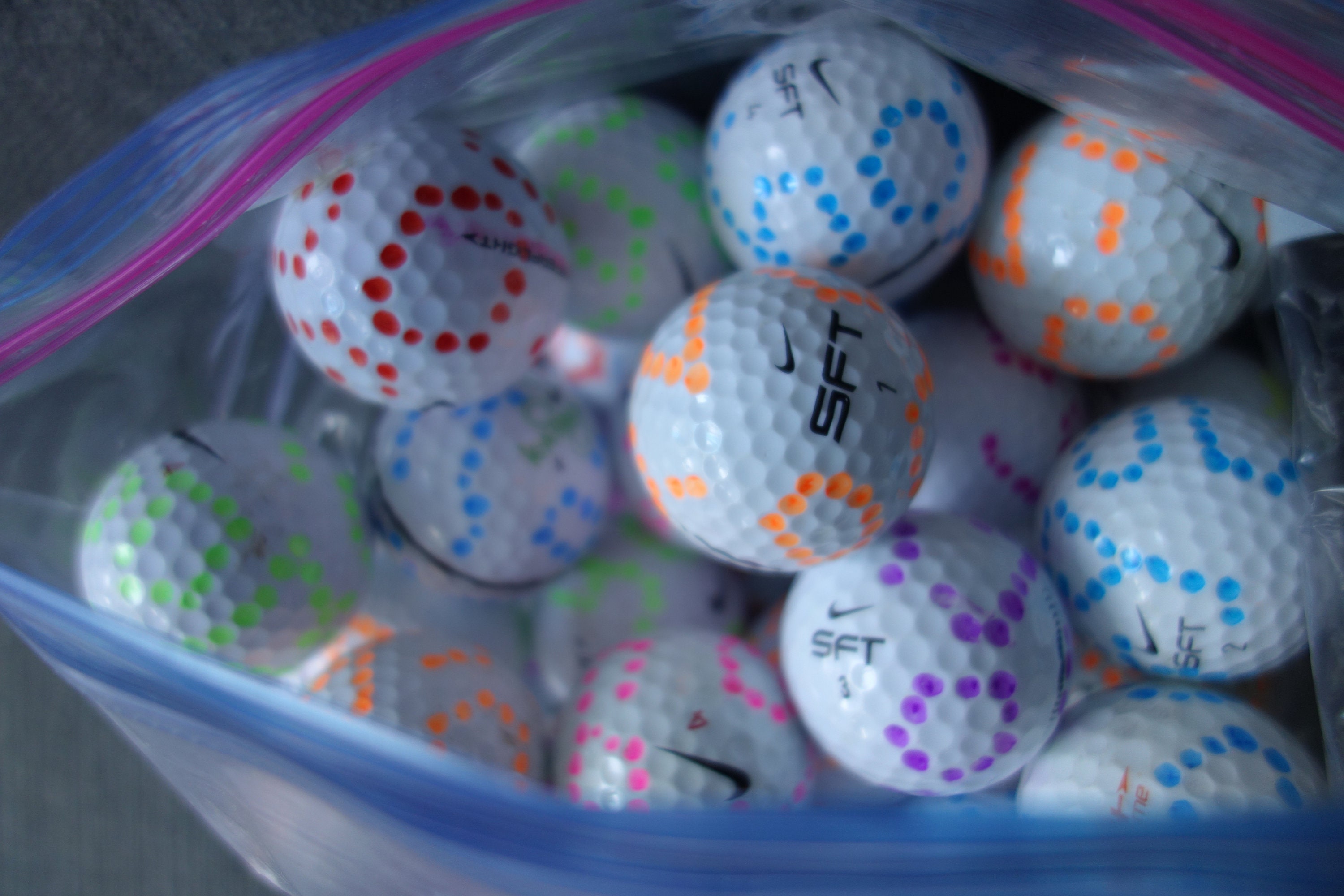 Empleado Pertenecer a lecho Various Hand Decorated Used Nike Golf Balls 50 Golf Balls - Etsy Finland