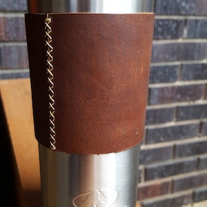 Mossy Oak 20oz Tumbler Insulated Cup Leather Sleeve - Personalized