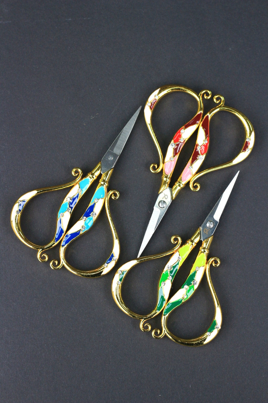 Sharp 5 Inch Embroidery Scissors, TSA Approved Scissors, Gold