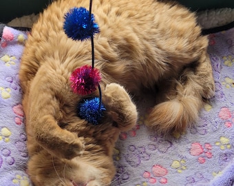 3 Pom Pom Tuff Kitty Puff Sparkle Ball Bouncy Cat Toy