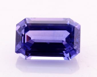 Safira azul (mudança de cor) Certificada pela GIA 8,33 ct. Corte esmeralda