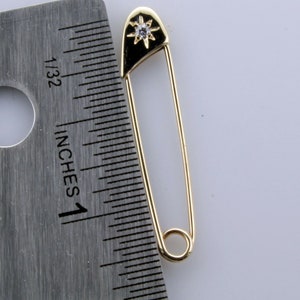 14k Yellow Gold Diamond Safety Pin Brooch 0.05ct image 4