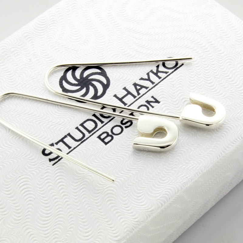 Safety Pin Chain Earrings main image 1