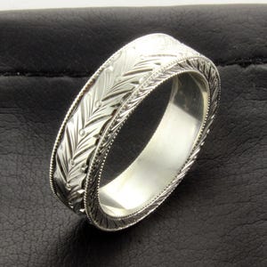 Handgravierte Silber Ehering (6 mm)