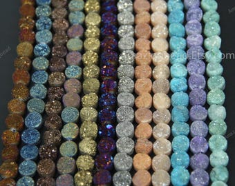 Mischfarben 10 mm Naturtitan Druzy Quarz Achat Charms Cabochons Lose Perlen, Rohe Drusy Geode Edelstein Anhänger Halskette Großhandel