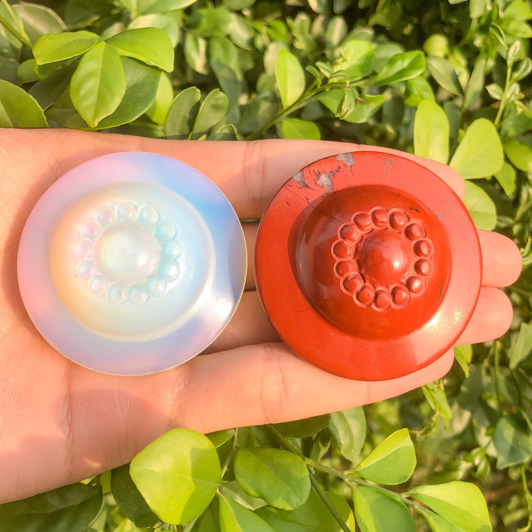 UFO Carvingshand Carved Gemstone UFO Statue,crystal Flying Saucer