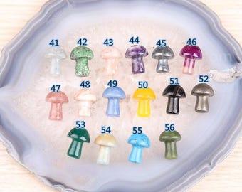 40 verschiedene 20 mm Mini Stein Pilz, Pocket Stein, Heilkristall, Wohnkultur, Kristall Edelstein Geschenk verschiedene Mystery Bag Optionen Kristalle