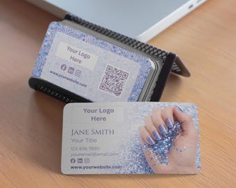 Plantilla de tarjeta de visita para salón de uñas / Editable en Canva con purpurina azul / Descarga instantánea