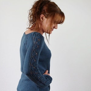 Simple Sweater knitting pattern Pullover Bella image 1