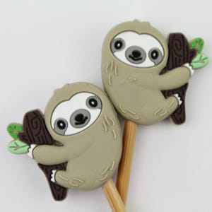 Stitch stoppers knitting needle stoppers 2 pieces sloth