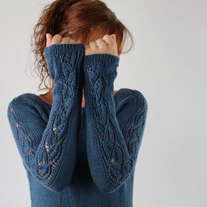 Simple Sweater knitting pattern Pullover Bella image 2